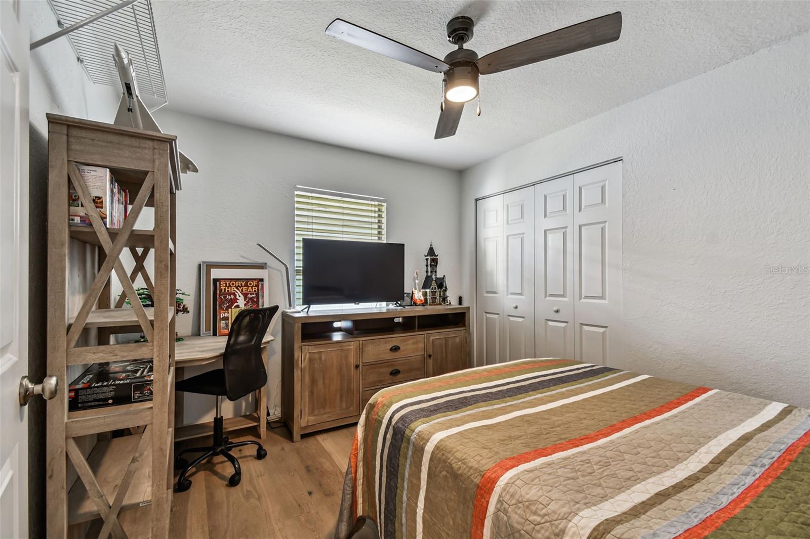 SHOREACRES CENTER - Residential Lease