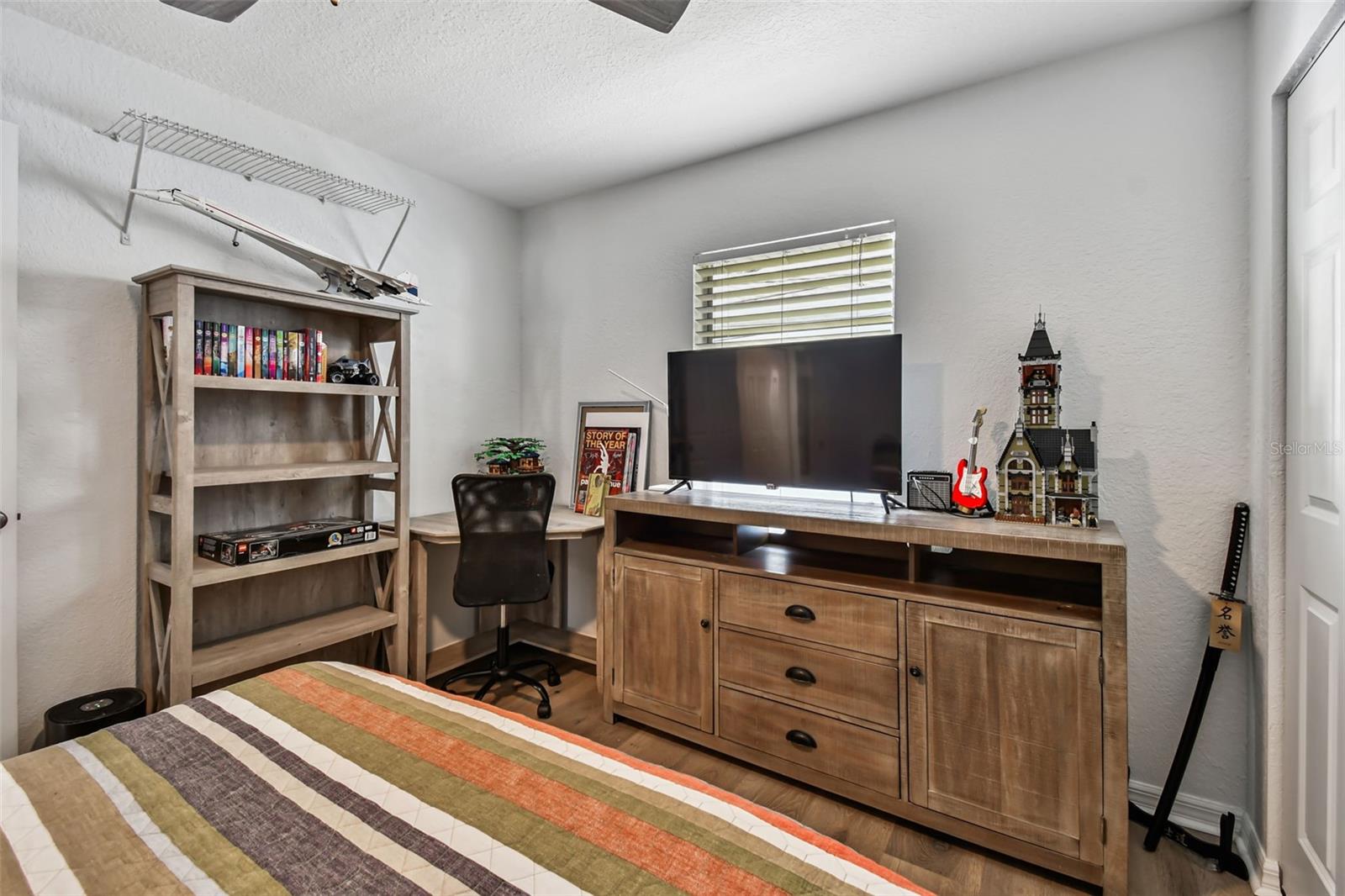 SHOREACRES CENTER - Residential Lease