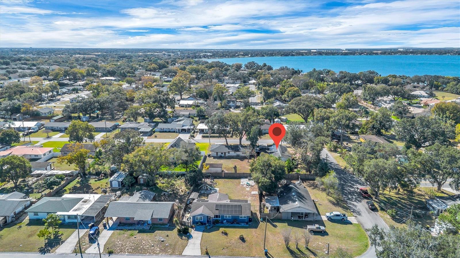 OAK MANOR - Residential