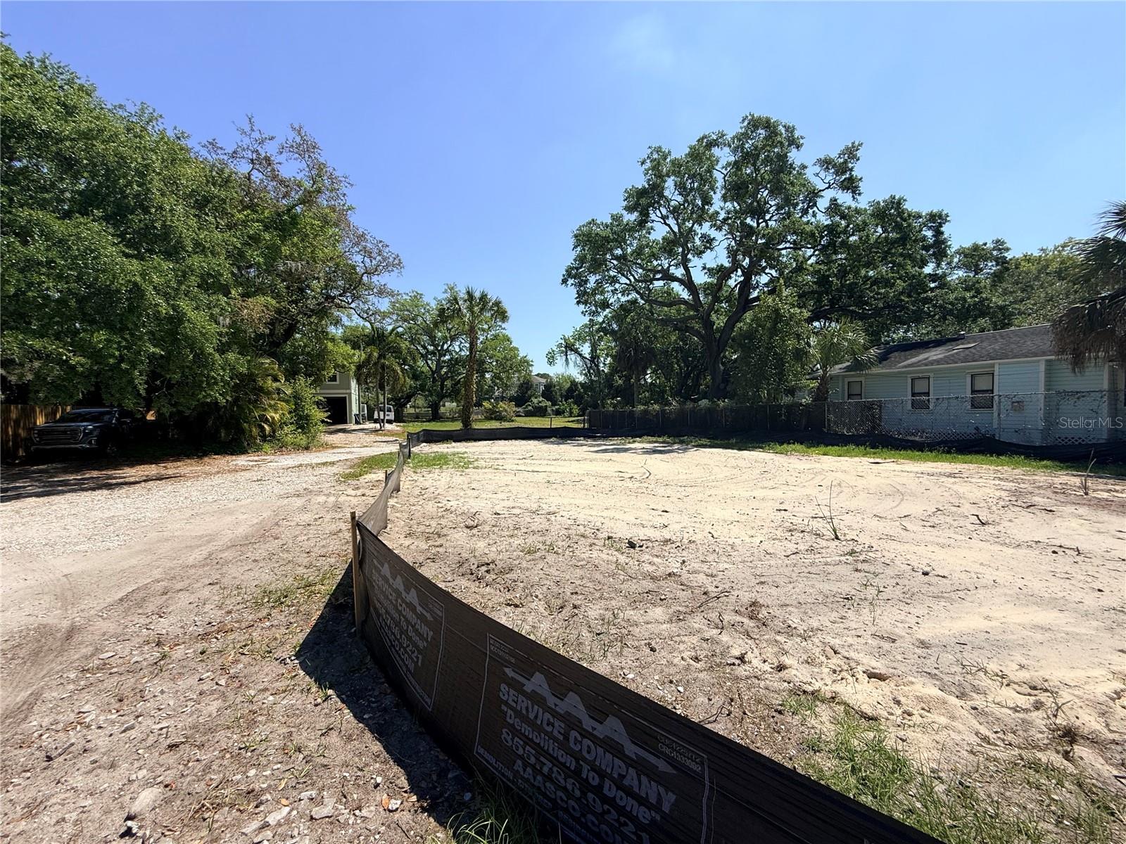 GRIDERS H L SUB - Land