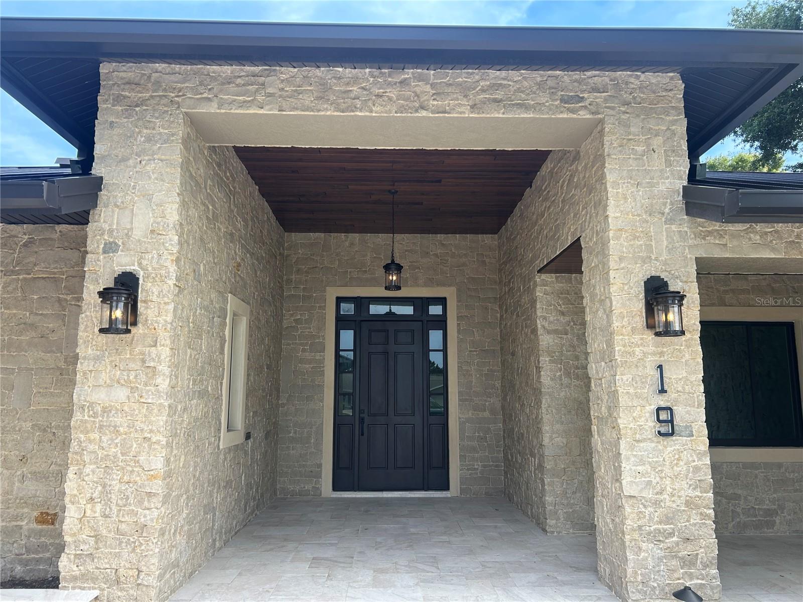 19 HIBISCUS ROAD