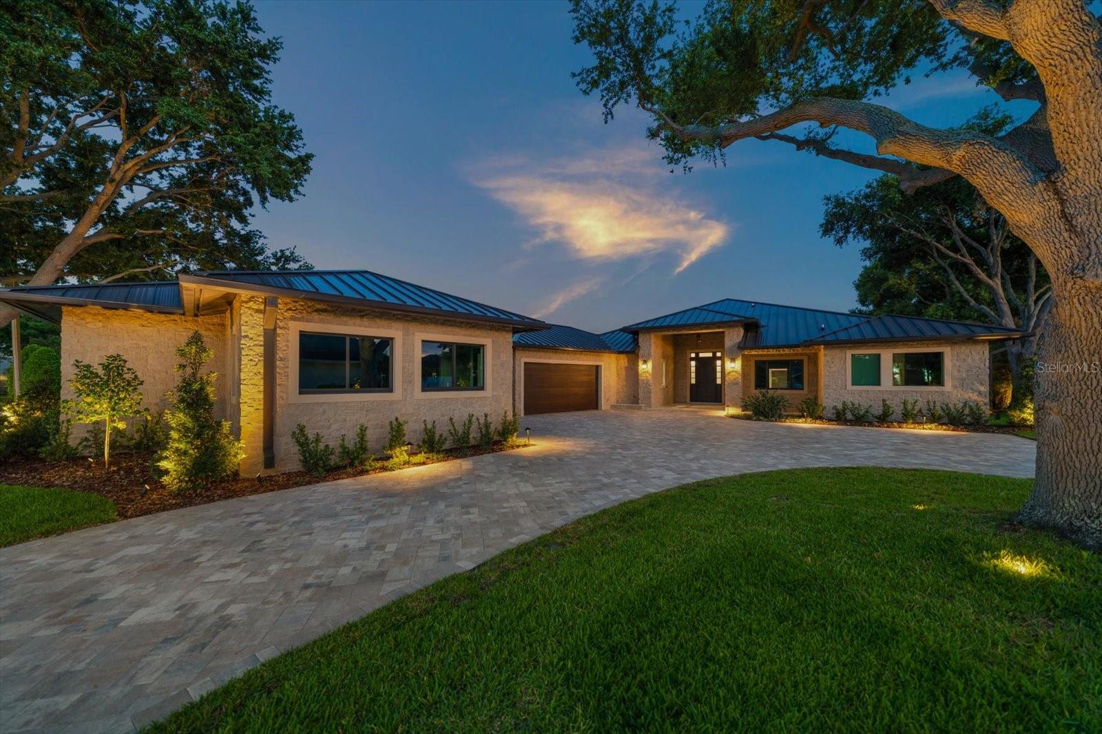 19 HIBISCUS ROAD