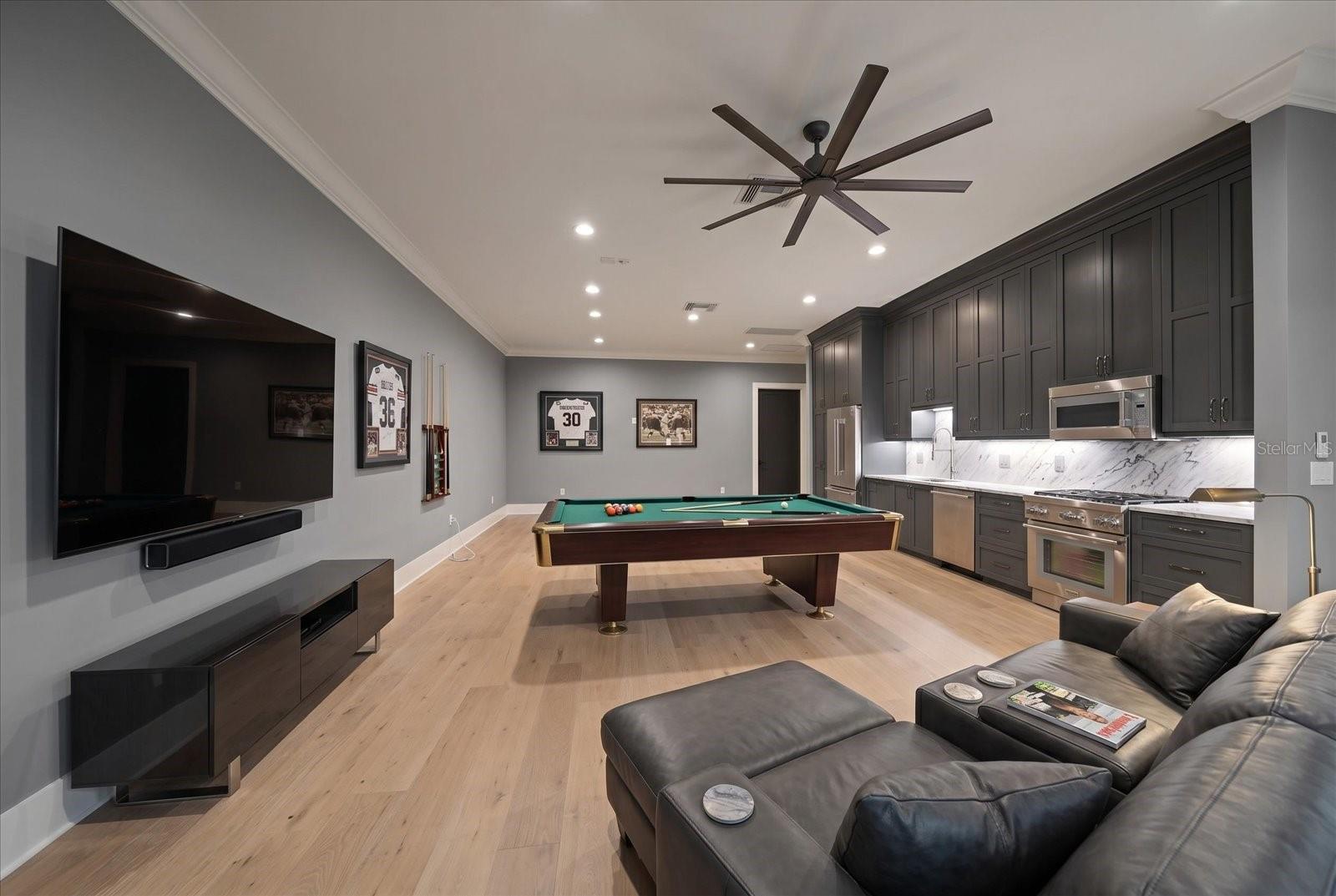 BELLEAIR ESTATES REV 3RD ADD - Residential