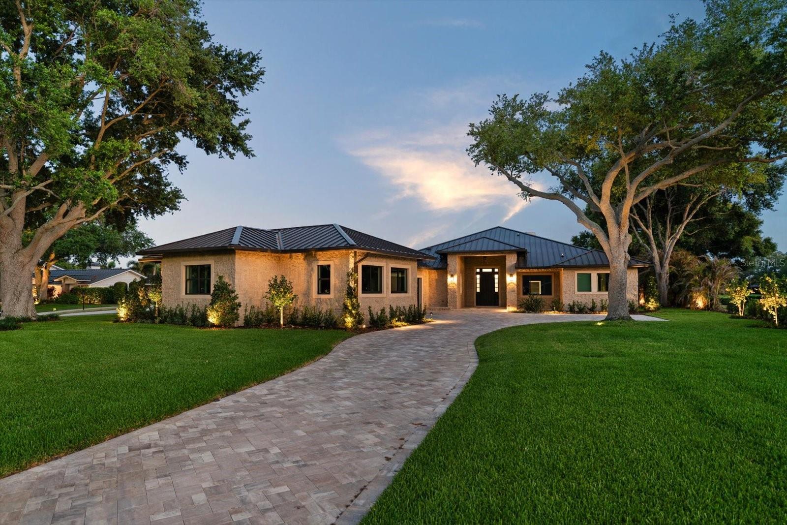 19 HIBISCUS ROAD