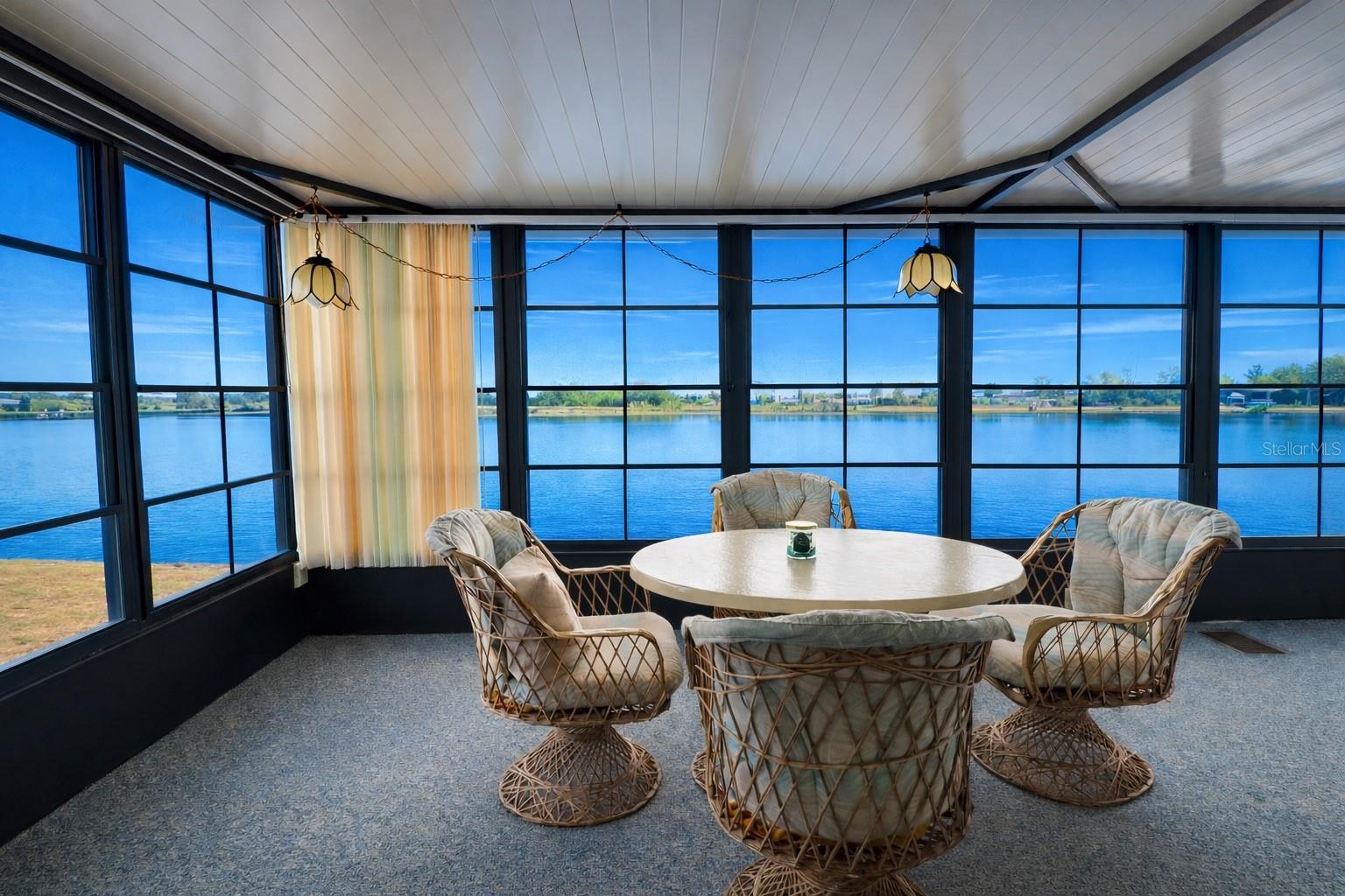 HARBOR COVE - Residential