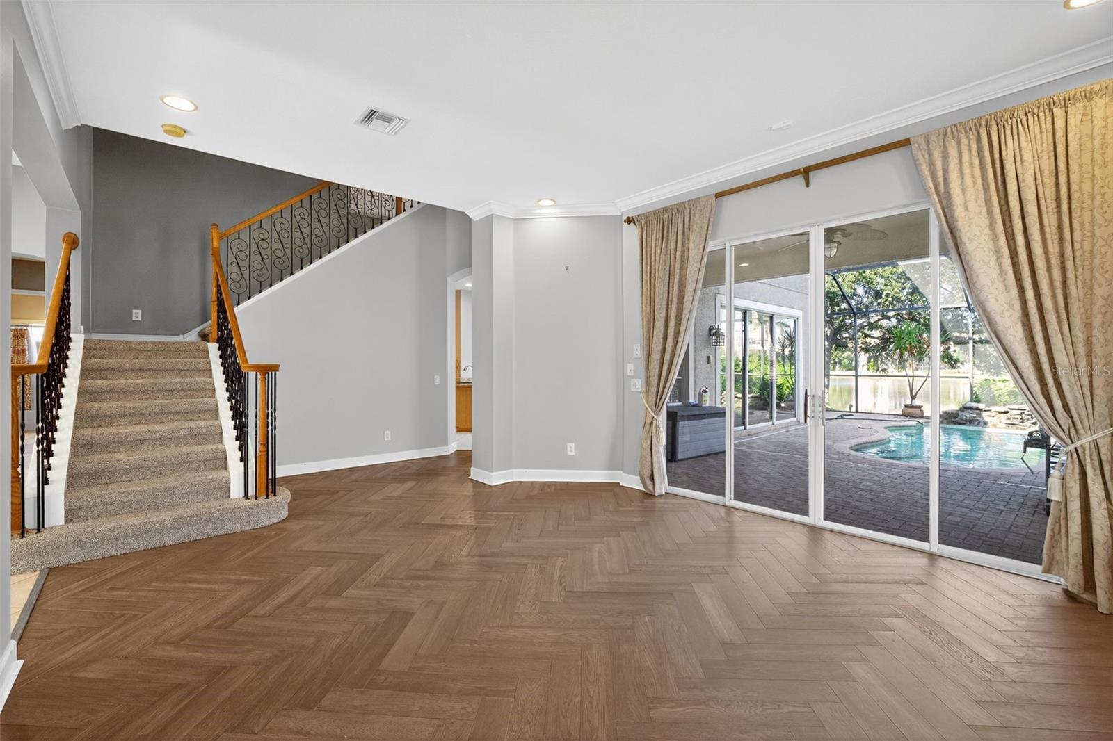 WATERCHASE PH 1 - Residential