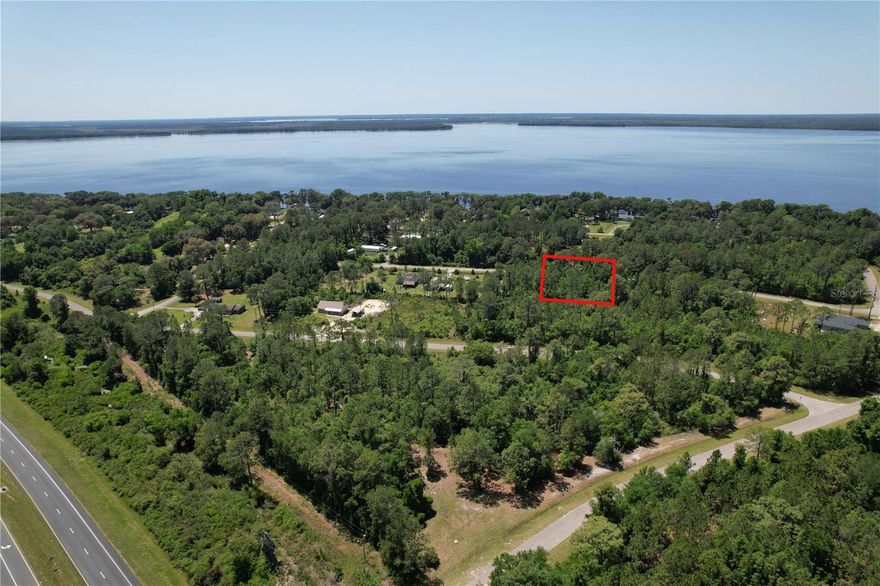 BRING ALL OFFERS! 1 acre buildable LOTS! Discover the epitome of Florida living on this vacant lot just moments from the shores of Lake Lochloosa. Home to some of the best fishing in Florida and so much more...  Positioned mere minutes from Gainesville, home to the esteemed University of Florida, and within easy reach of Ocala, this parcel of land offers both convenience and tranquility.  
Other lots for sale. Please reach out for a VIP or for more details.