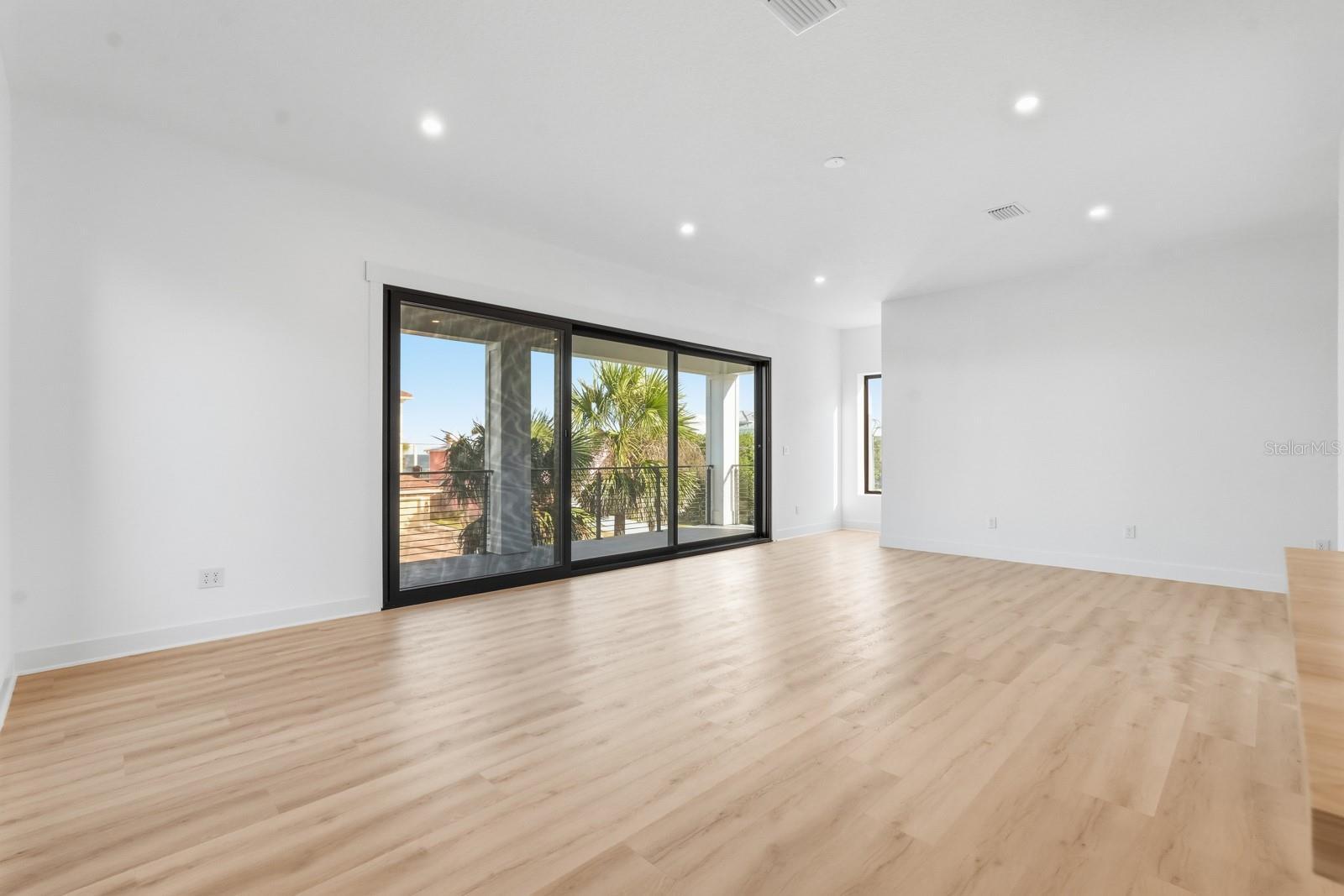 FLAGLER BEACH MODEL LAND COMPANY - Residential