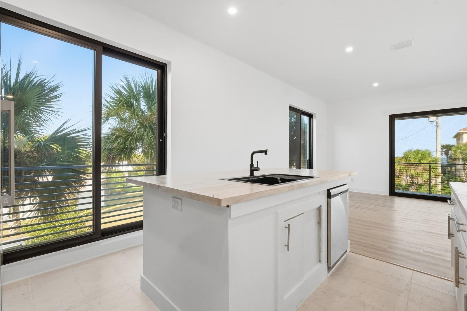 FLAGLER BEACH MODEL LAND COMPANY - Residential