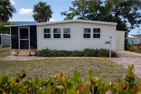 Photo of 2465 Heron Drive, Englewood, FL 34224 (MLS # C7525257)