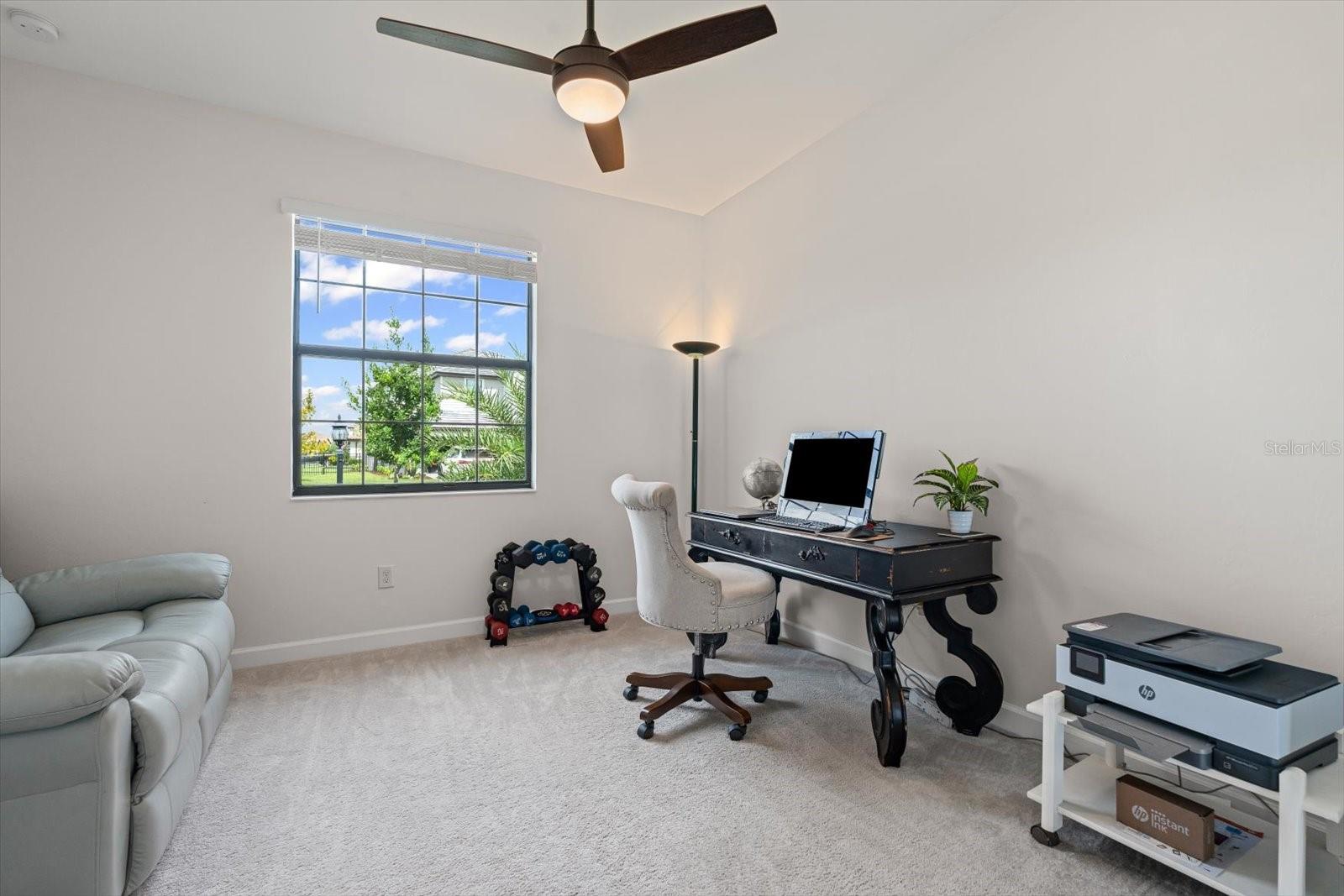 LORRAINE LAKES - Residential Lease