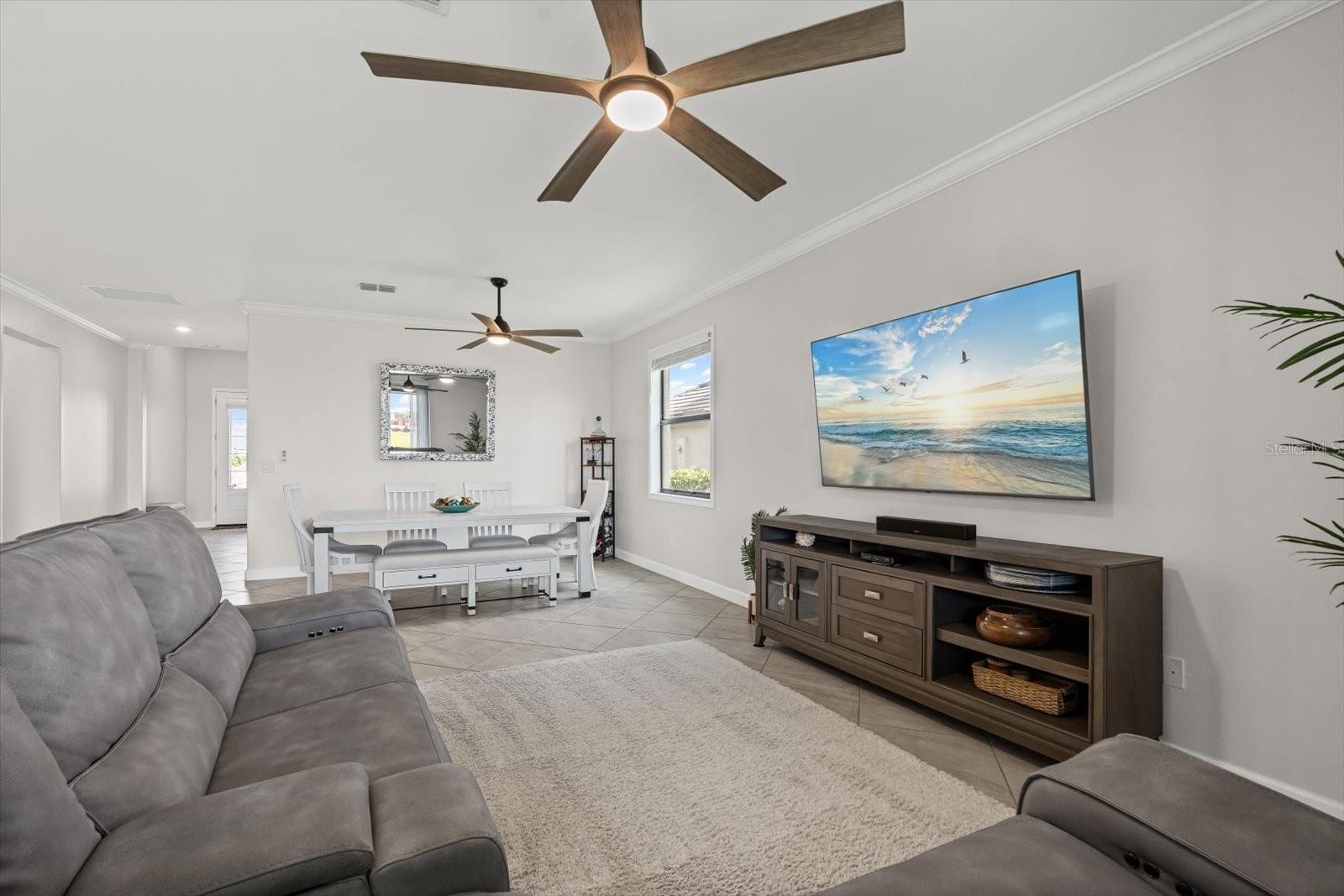 LORRAINE LAKES - Residential Lease
