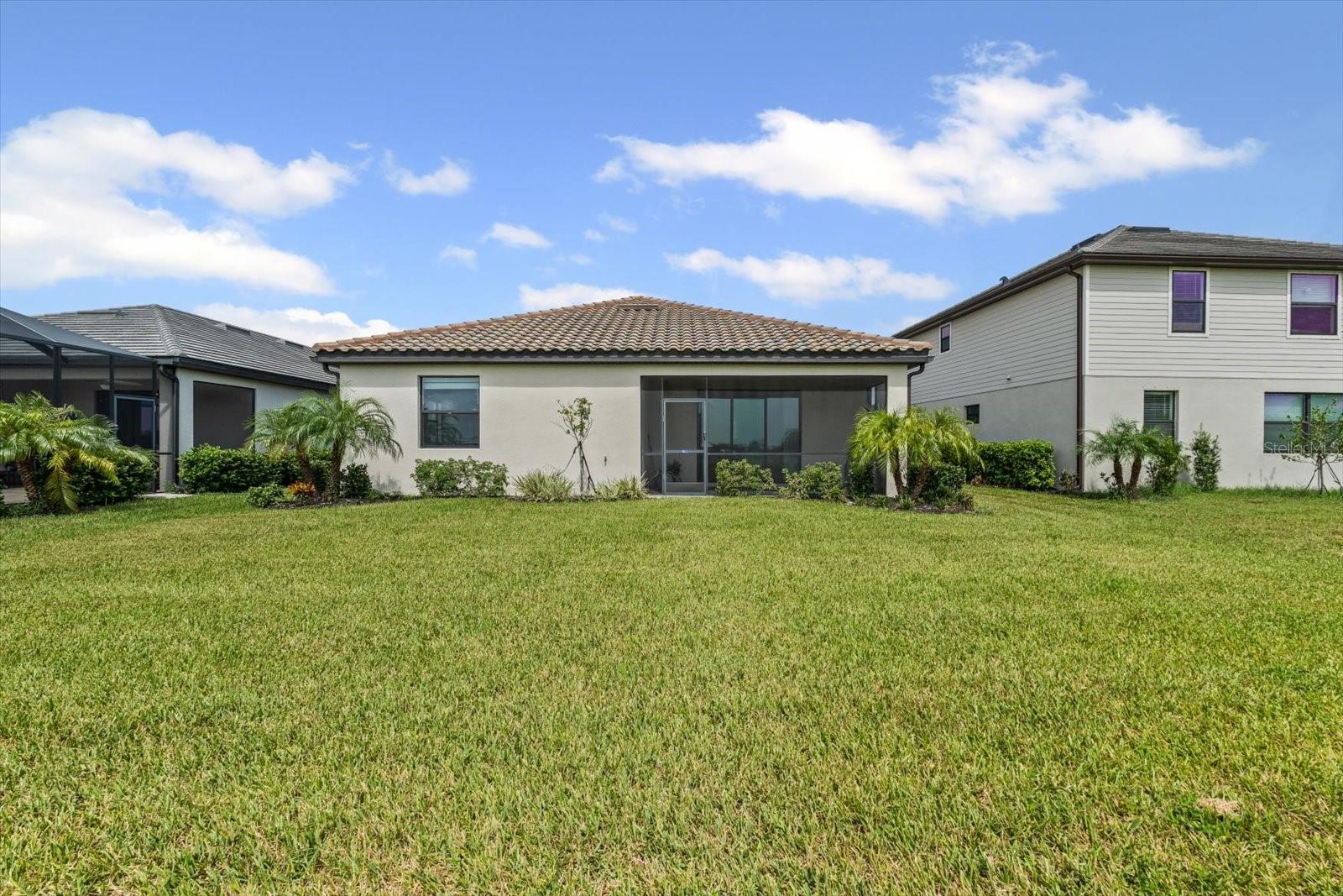 LORRAINE LAKES - Residential Lease