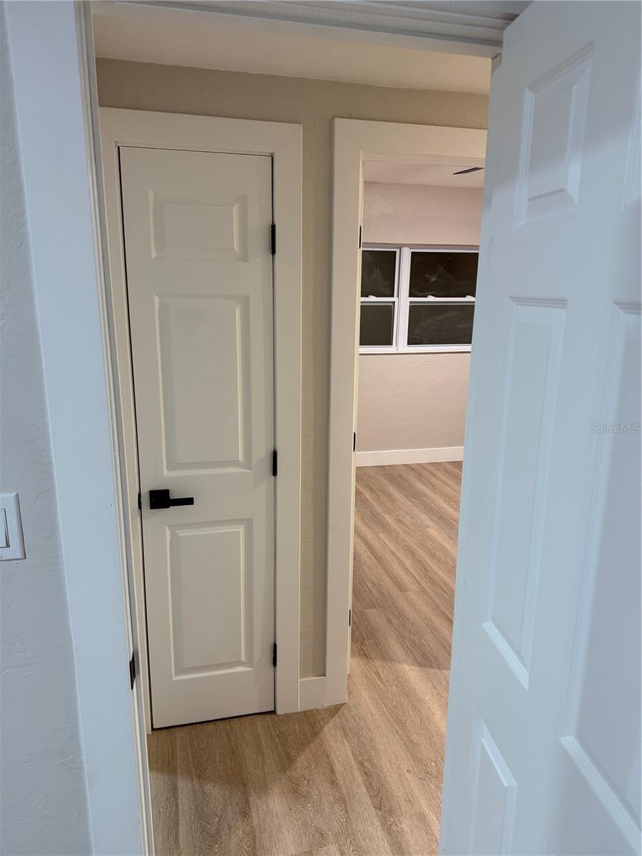 SAN SEM KNOLLS - Residential