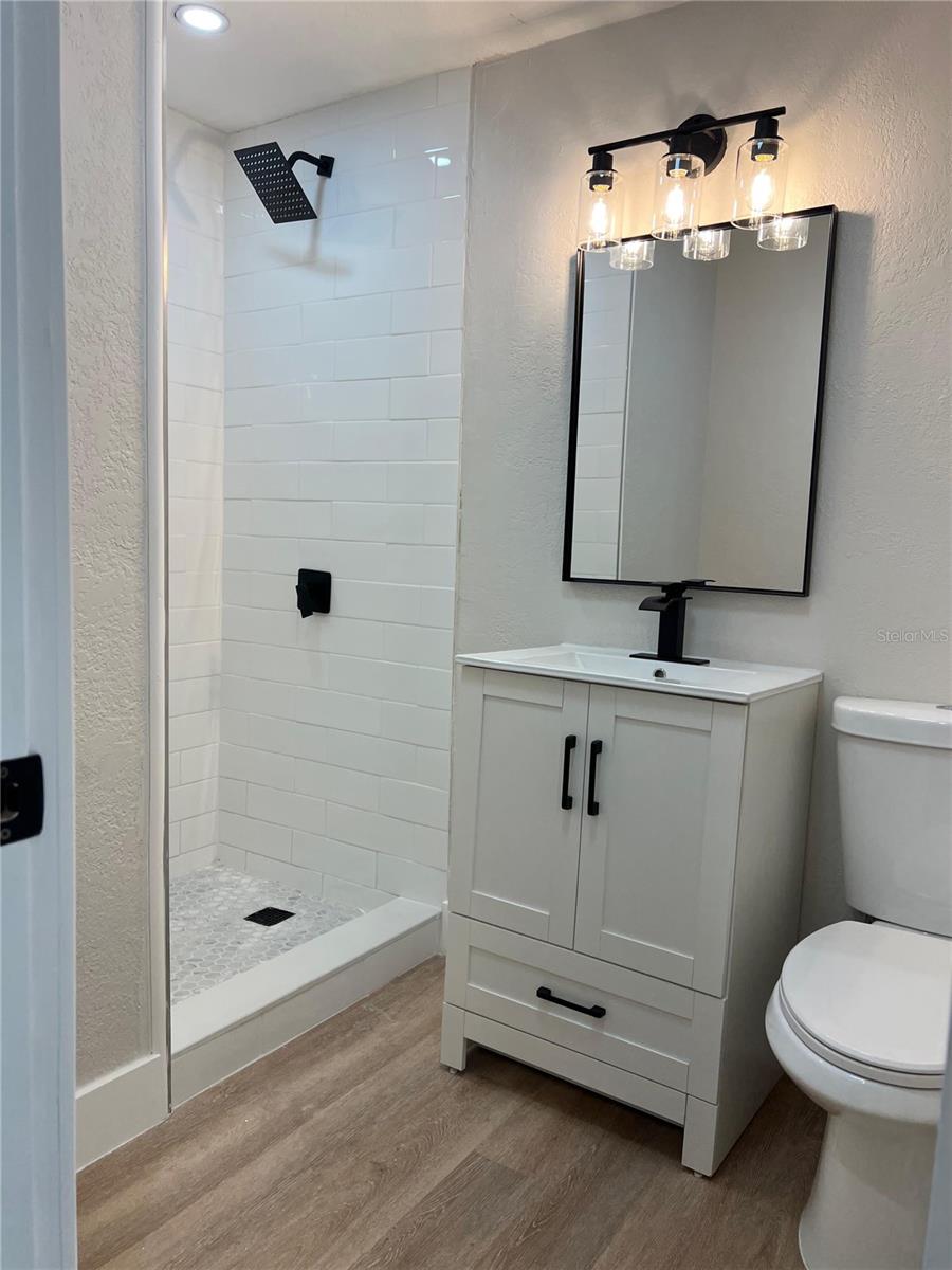 SAN SEM KNOLLS - Residential