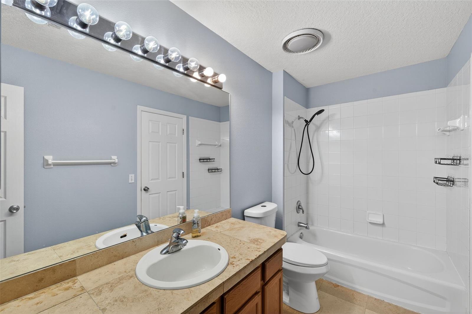 FOREST LAKES AT LARGO - Residential