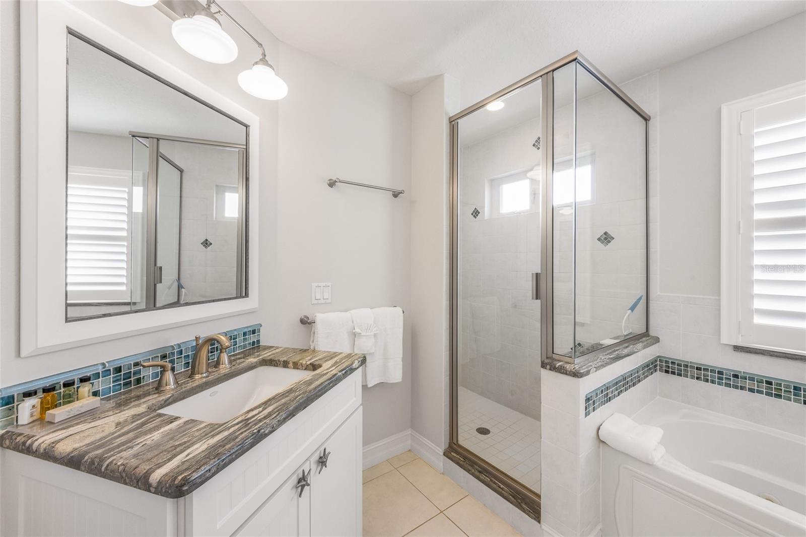 BIMINI BAY ESTATES - Residential