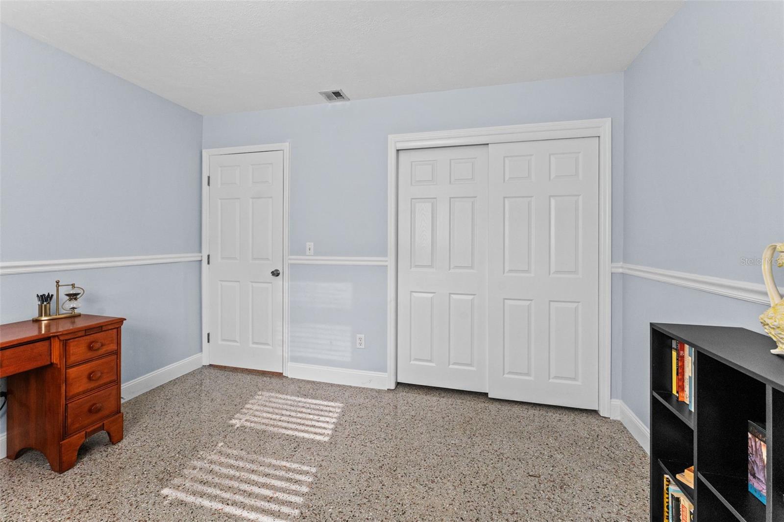 VIRGINIA TERRACE - Residential