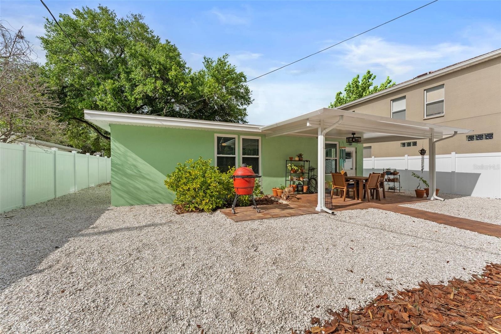 VIRGINIA TERRACE - Residential