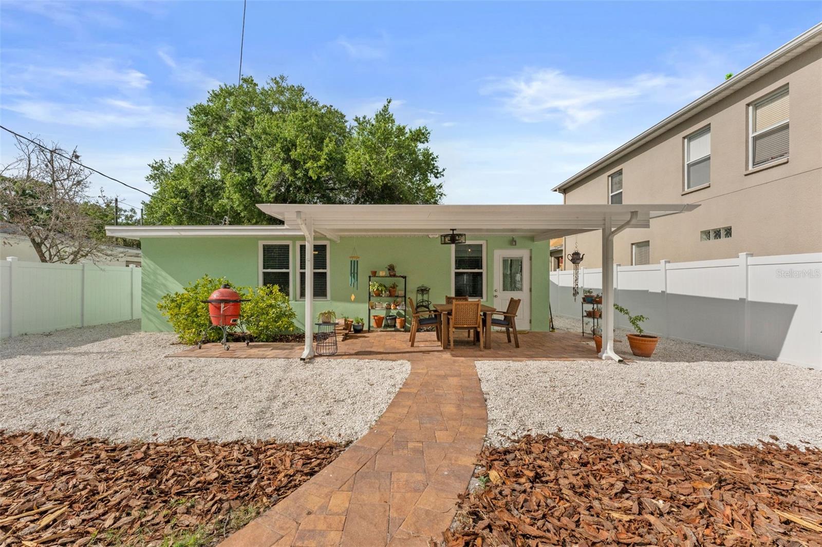 VIRGINIA TERRACE - Residential