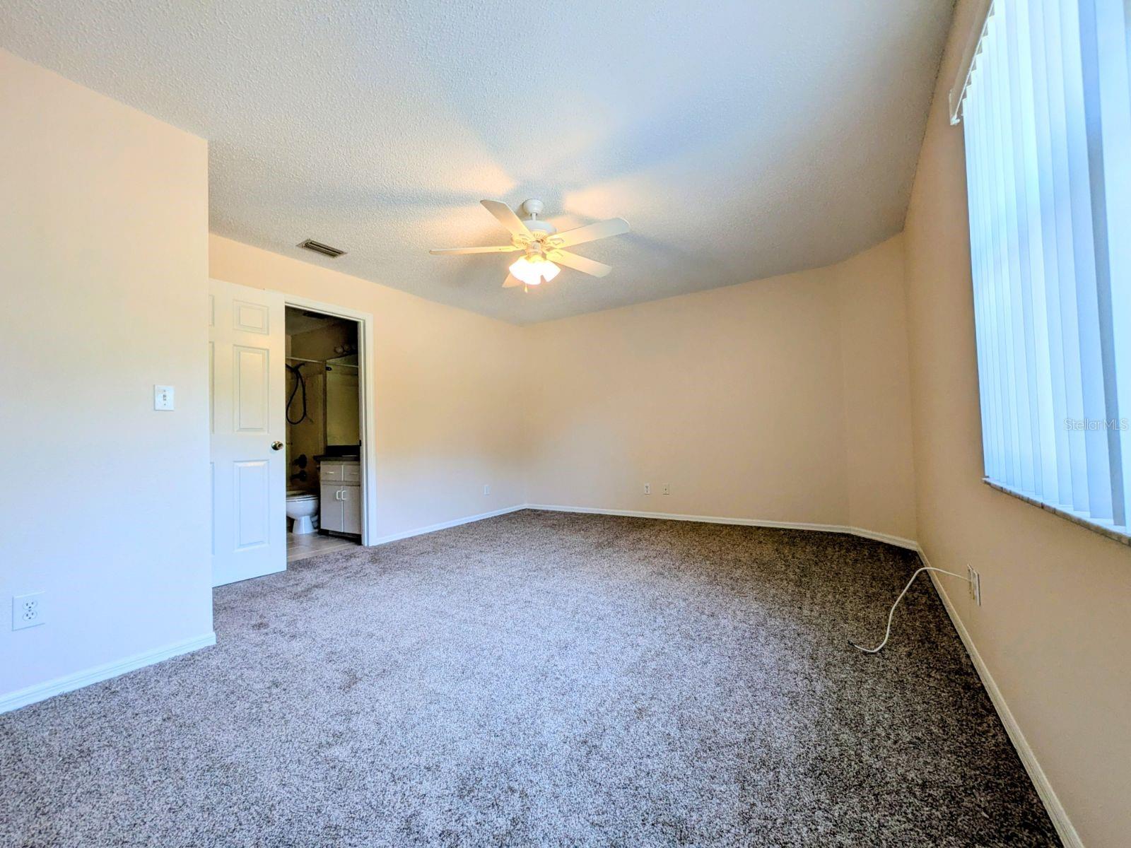 TOWNHOUSES AT PARK LAKE 01 REP - Residential Lease