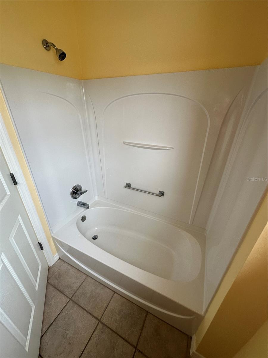 VILLAGES OF SUMTER AUDREY VILLAS - Residential Lease