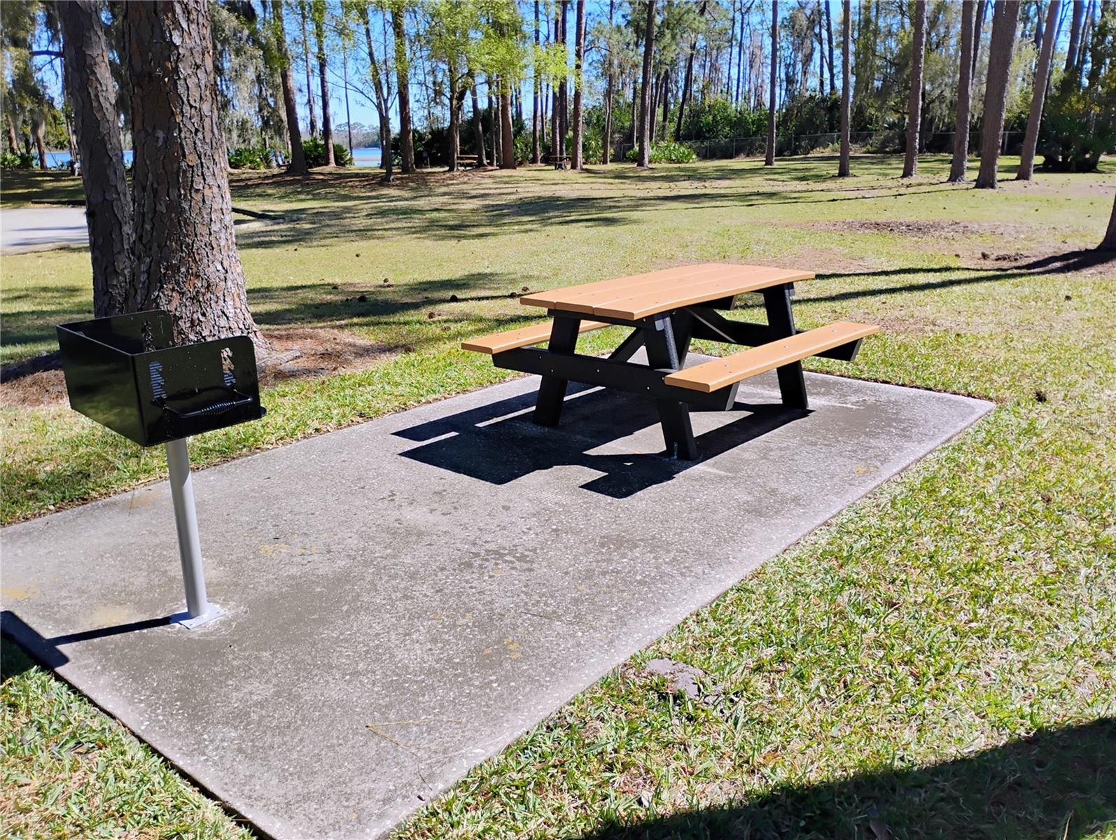 INTERNATIONAL BASS LAKE RESORT - Residential