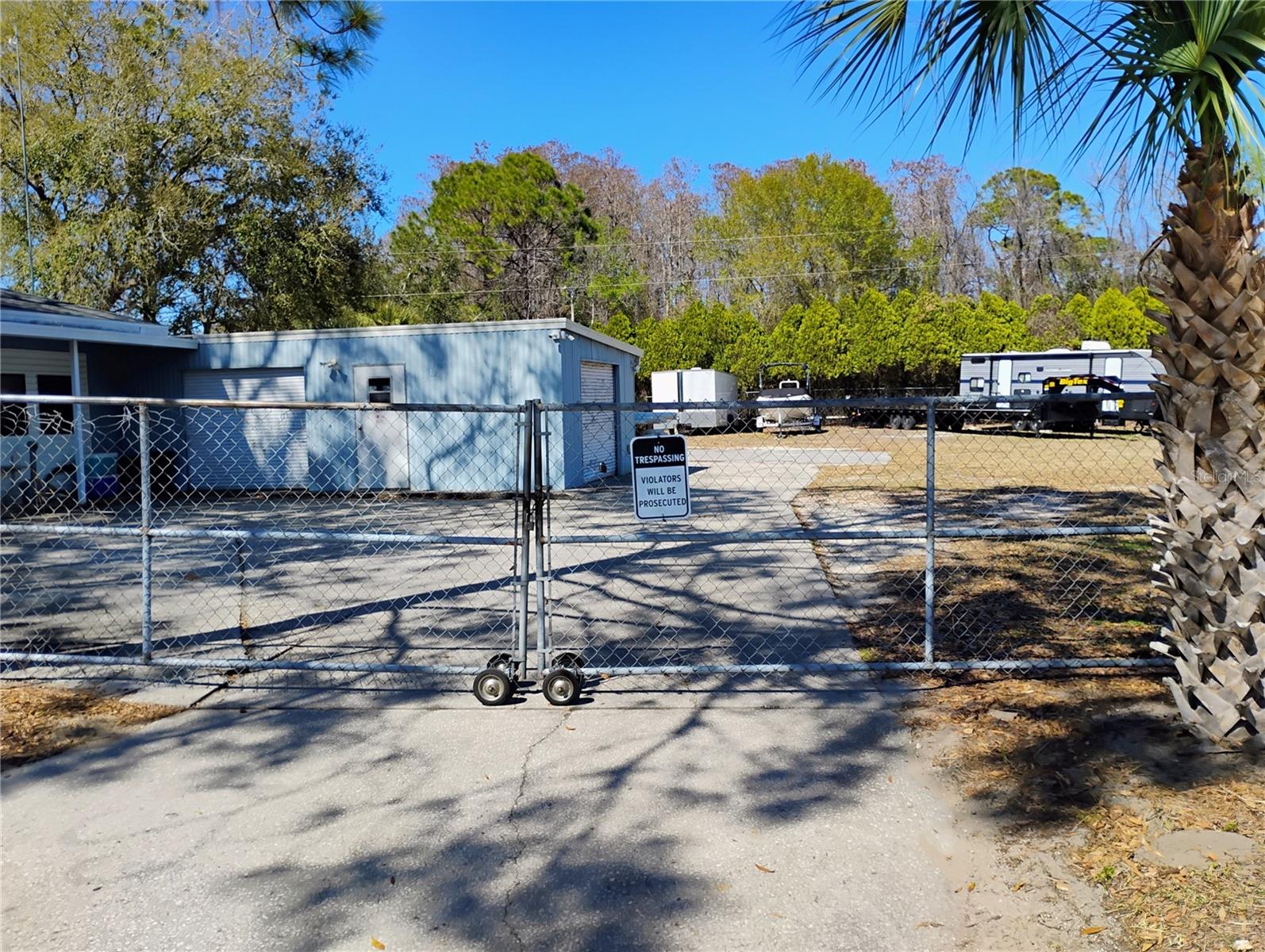 INTERNATIONAL BASS LAKE RESORT - Residential