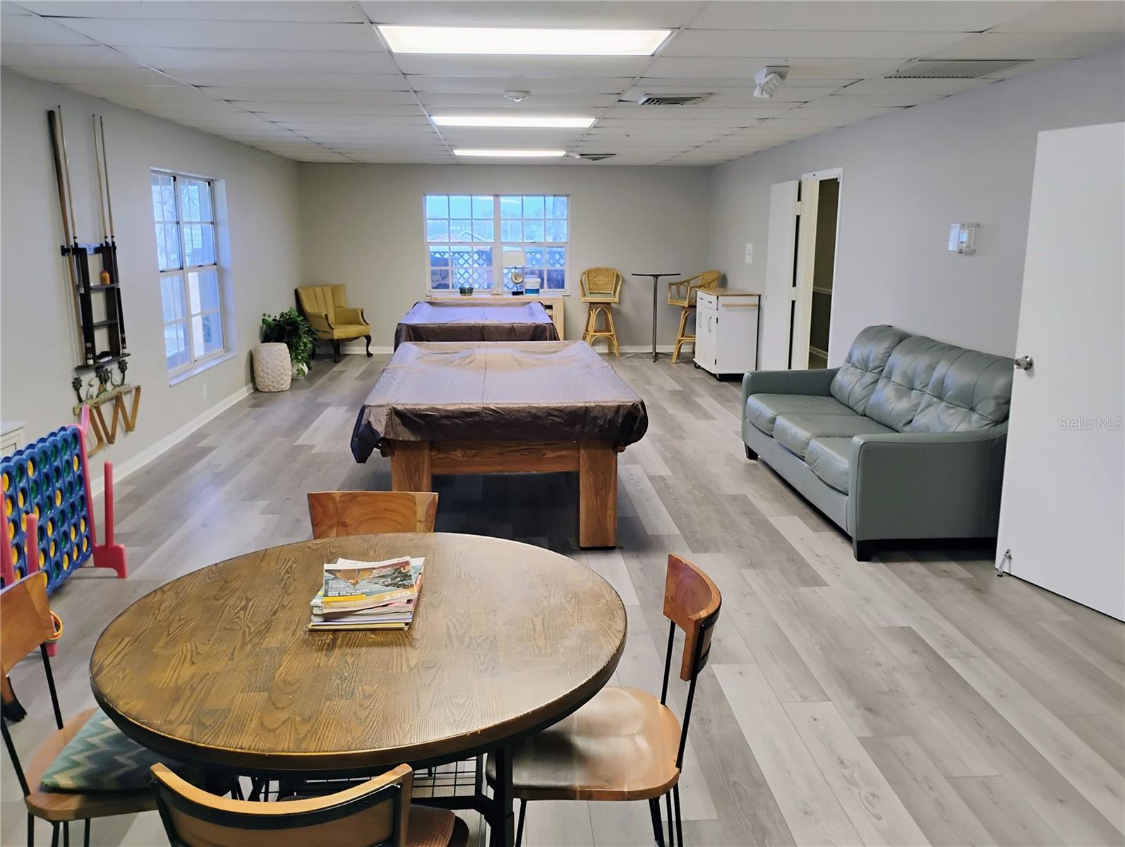 INTERNATIONAL BASS LAKE RESORT - Residential