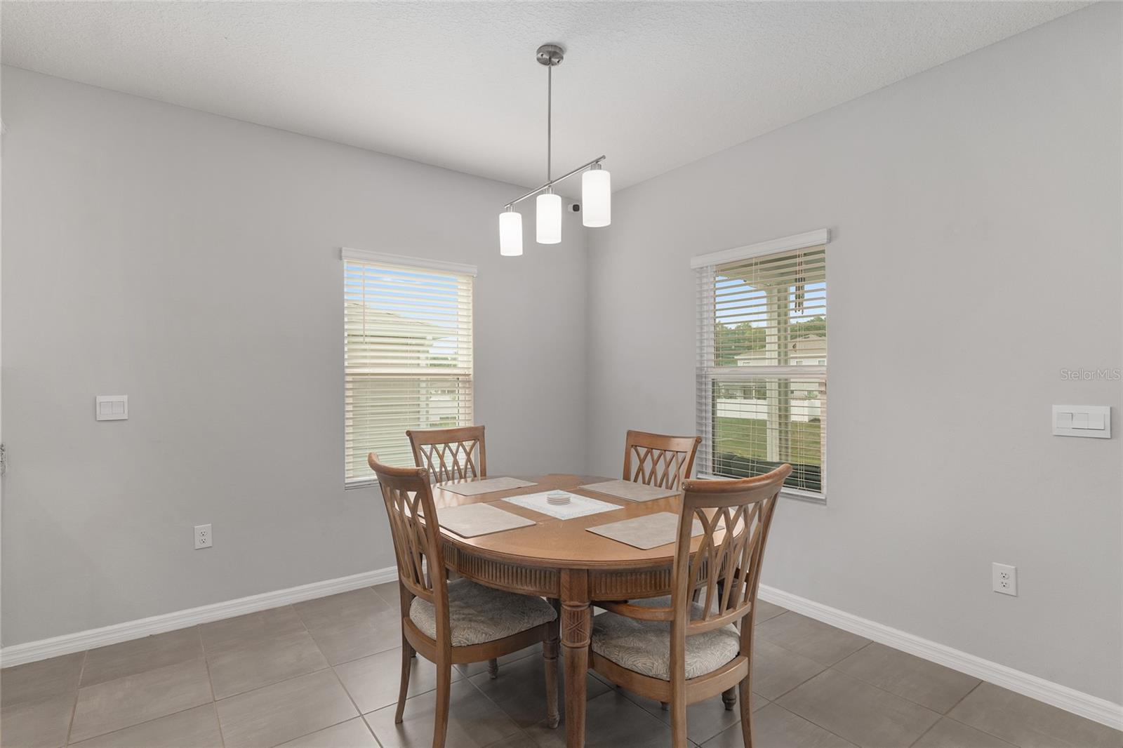 BRIARWOOD PH 1 PB 37 PG 33 - Residential