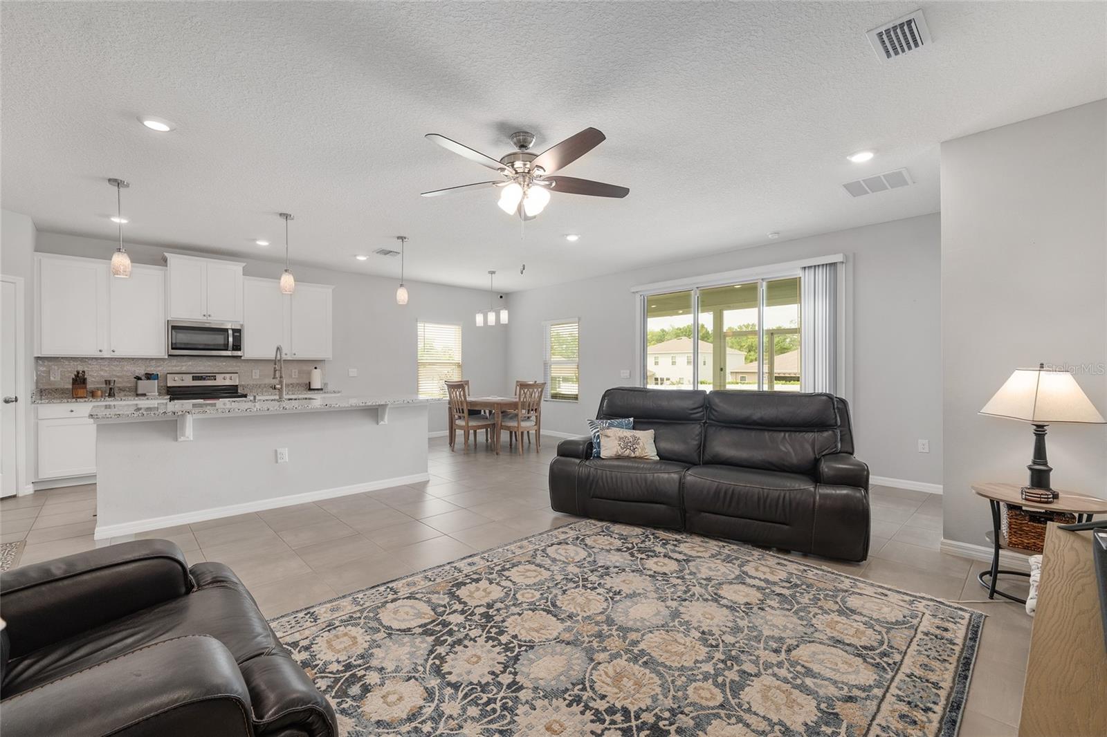 BRIARWOOD PH 1 PB 37 PG 33 - Residential