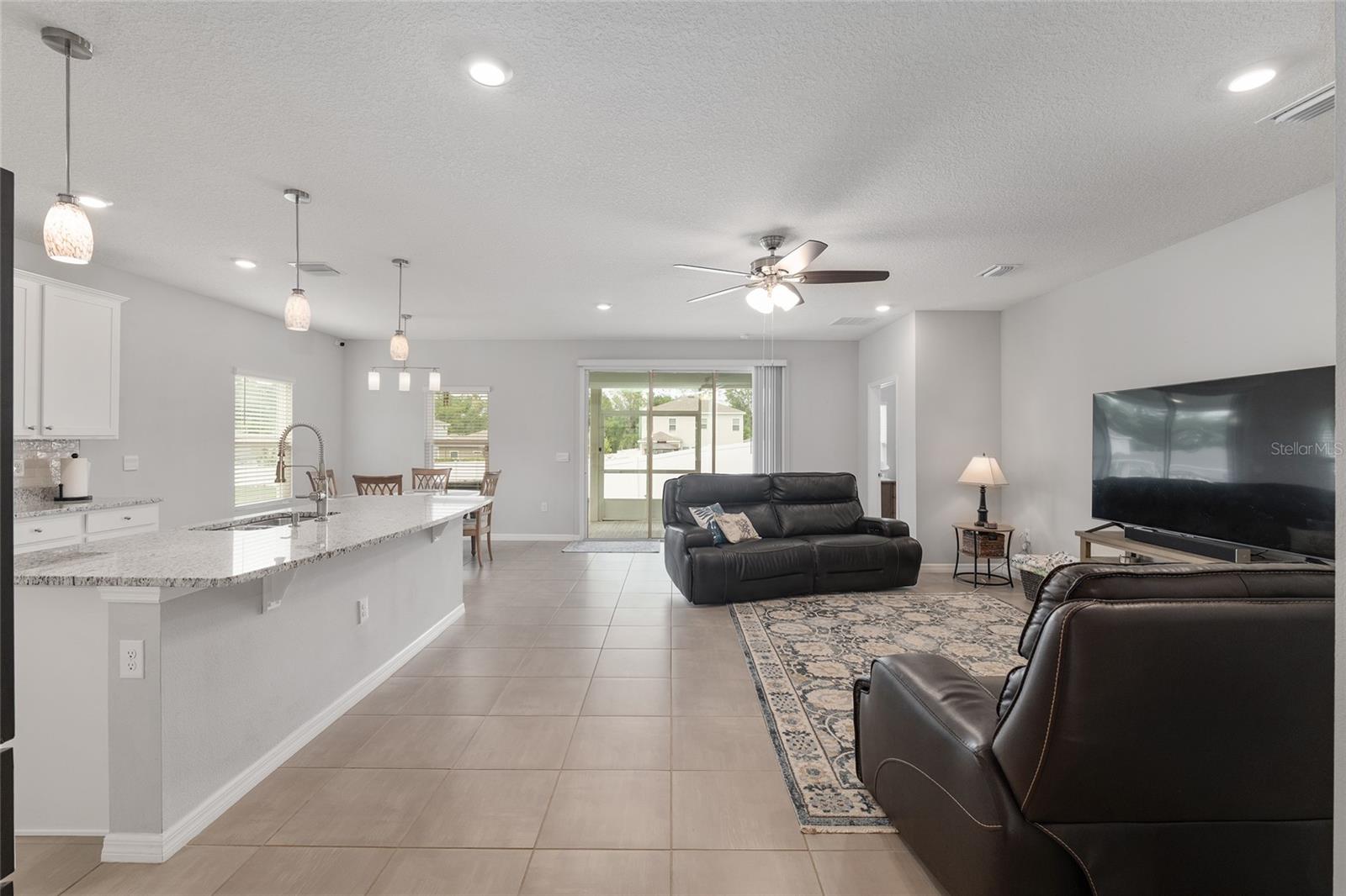 BRIARWOOD PH 1 PB 37 PG 33 - Residential