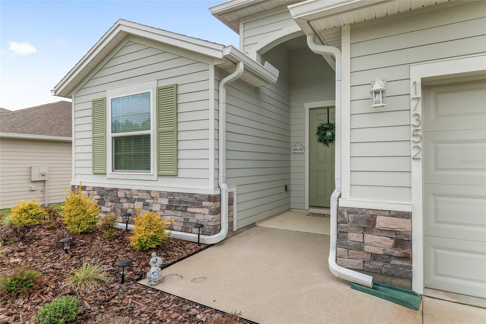 BRIARWOOD PH 1 PB 37 PG 33 - Residential