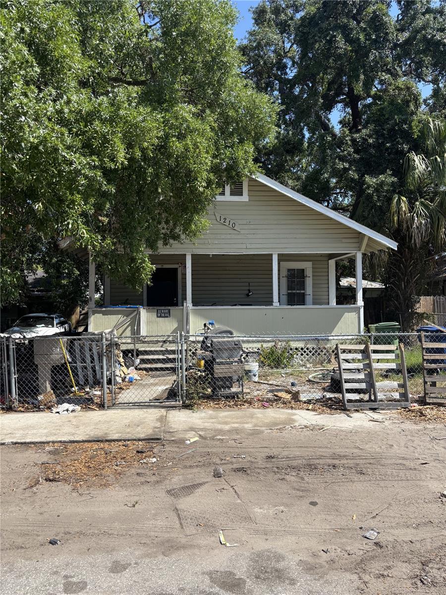 Priced to sell fast, this 3-bedroom, 1-bath, 912 sq. ft. bungalow in Tampa is a perfect investment opportunity. Built in 1927 with solid block construction, this home needs a full rehab but offers huge upside potential. Located minutes from Ybor City, Downtown Tampa, and major highways, it sits in a rapidly growing area with strong rental demand. With an ARV of $250K+ and rents around $1,800+, this is a great flip or BRRRR project. Cash or hard money only