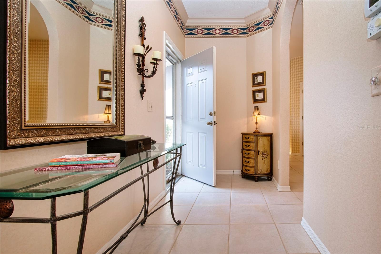HERITAGE OAKS GOLF & COUNTRY CLUB - Residential