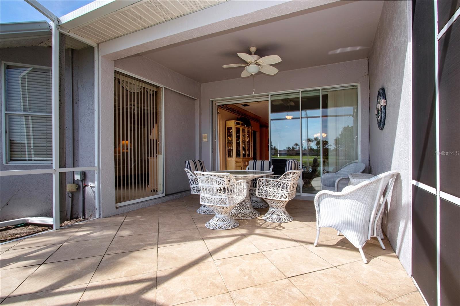 HERITAGE OAKS GOLF & COUNTRY CLUB - Residential