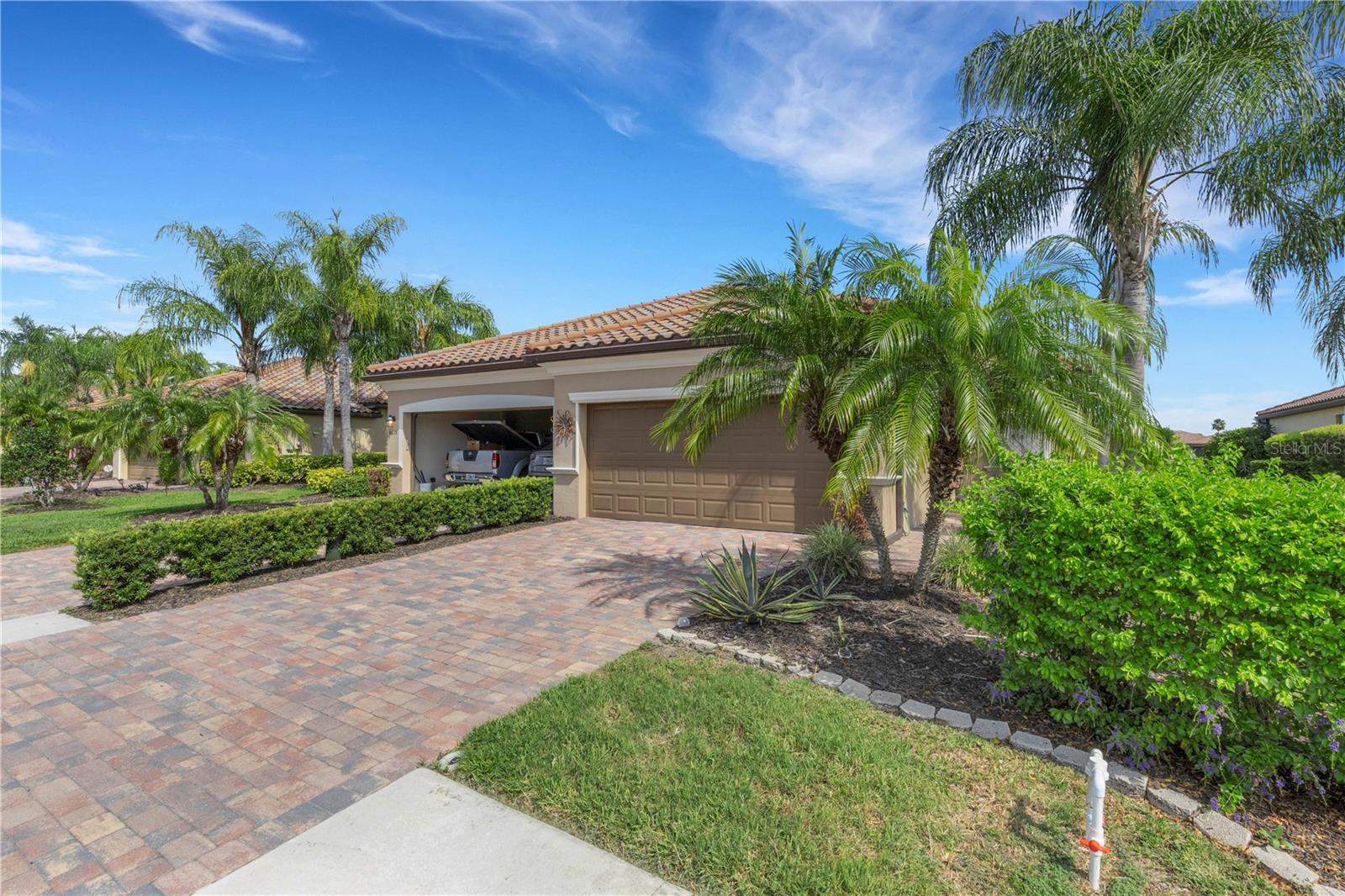 6619 CANDLESTICK DRIVE