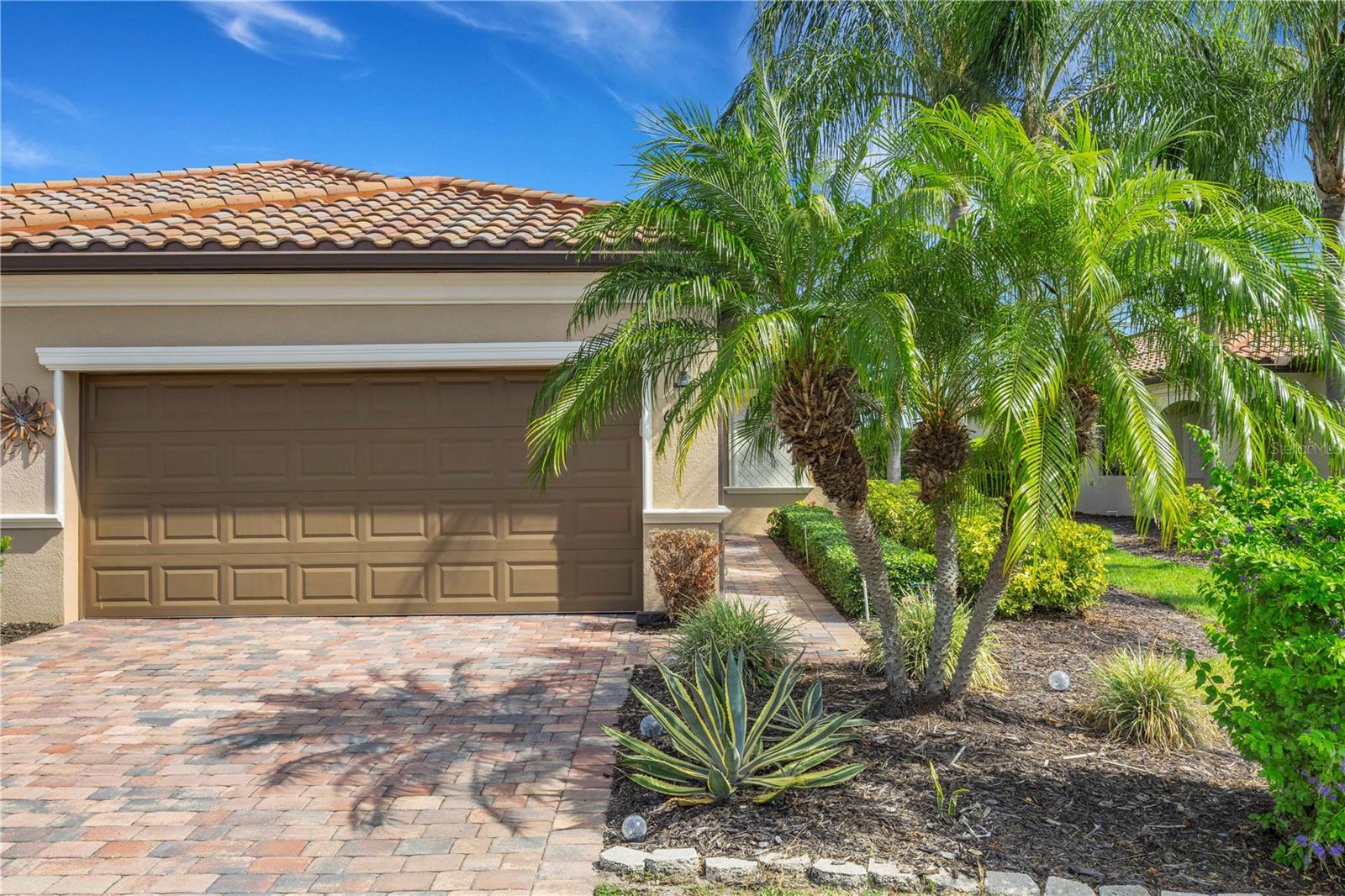 6619 CANDLESTICK DRIVE