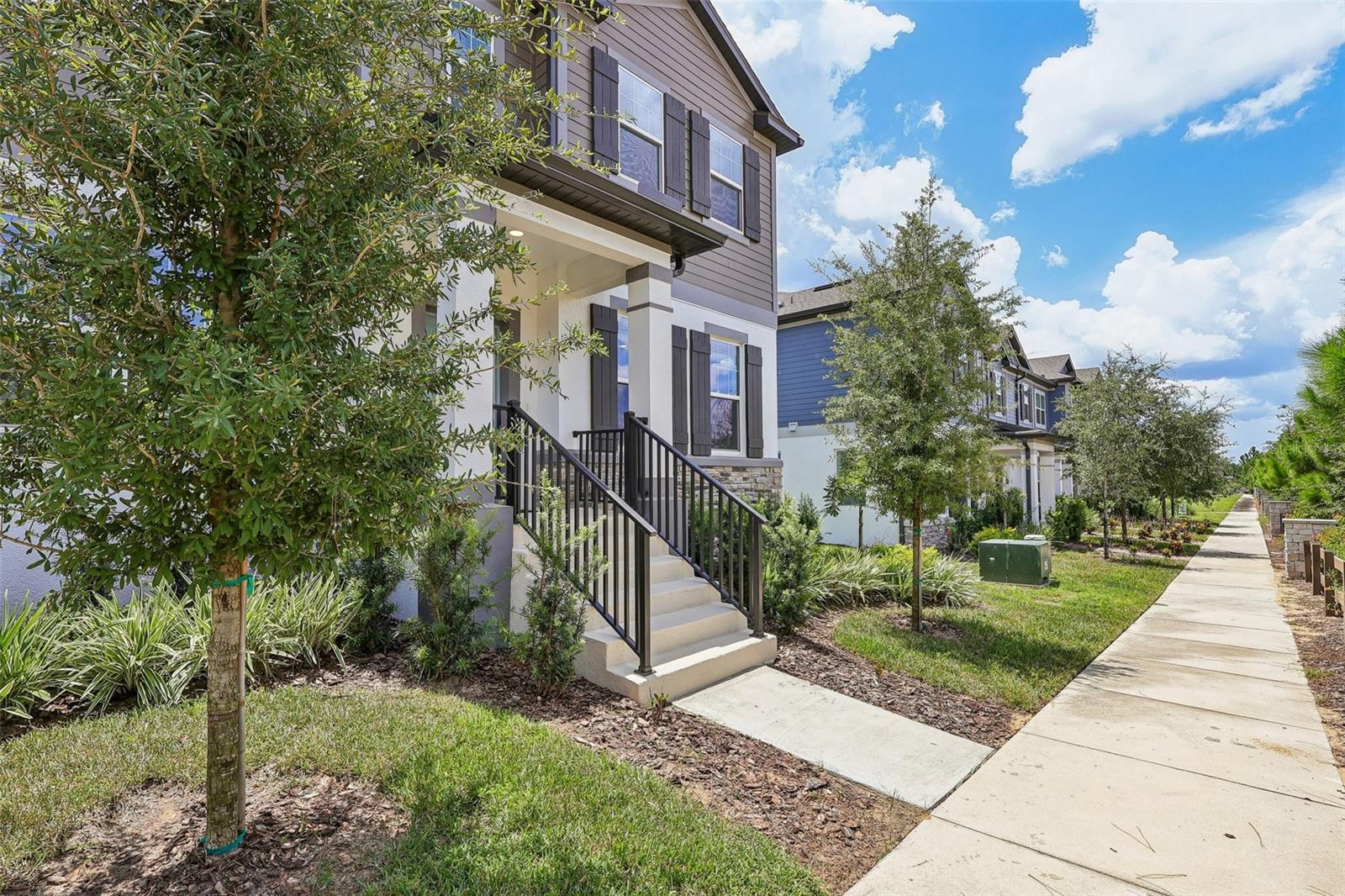 15877 TOLLINGTON ALLEY