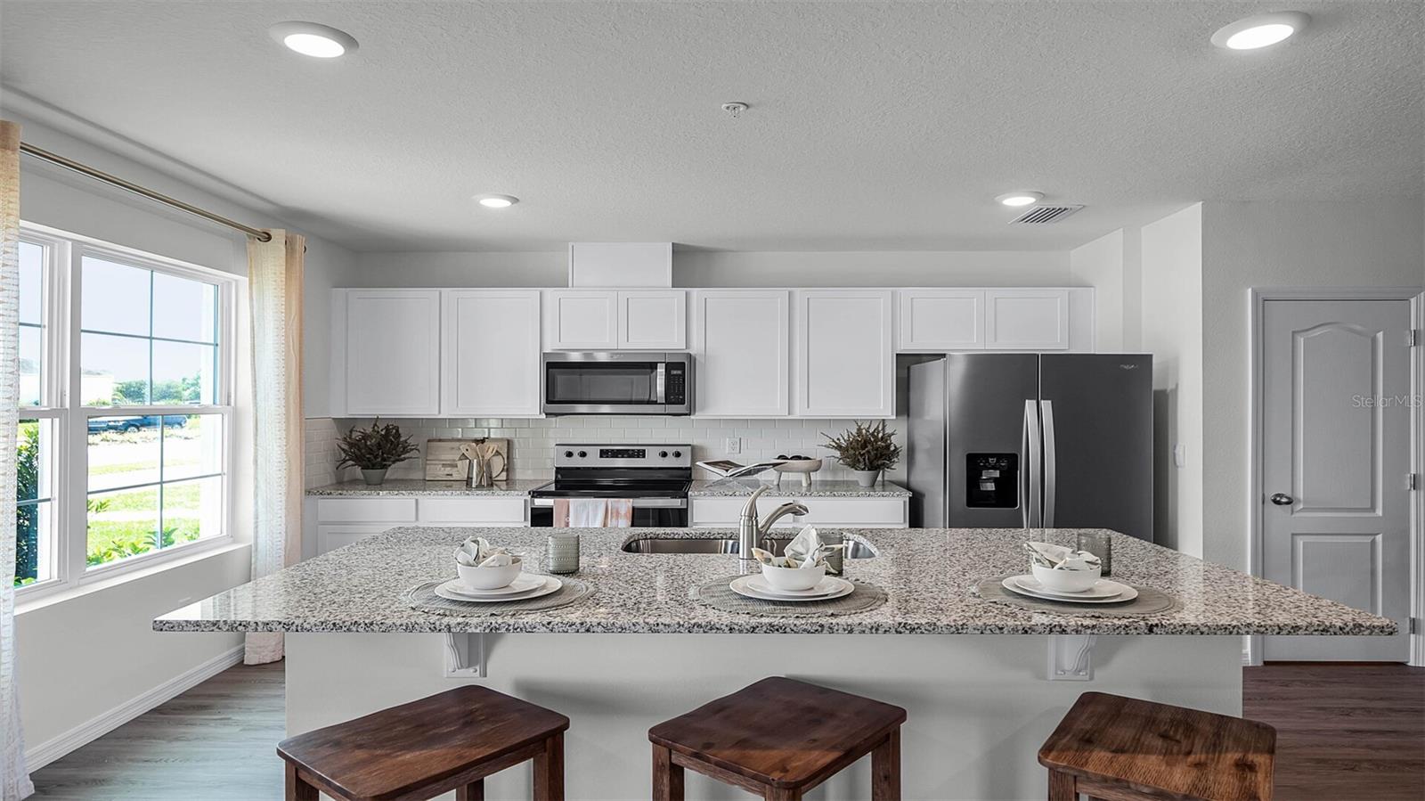 2765 FLUSHING DRIVE