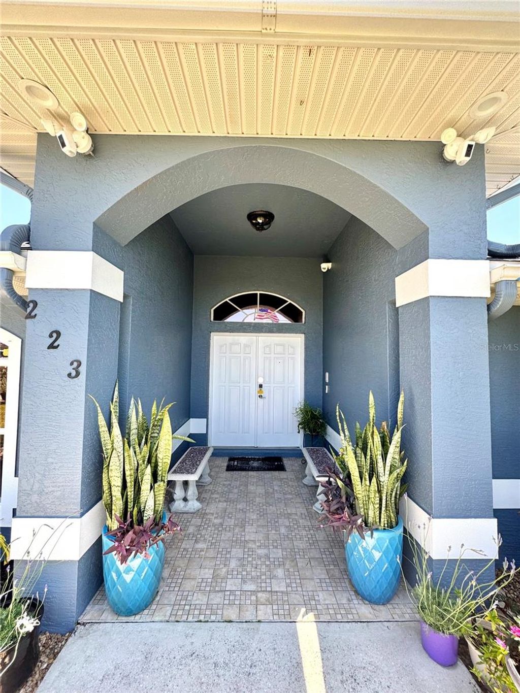 Photo of 223 S Landry Road, Avon Park, FL 33825 (MLS # L4951461)