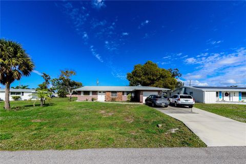 A home in PORT CHARLOTTE