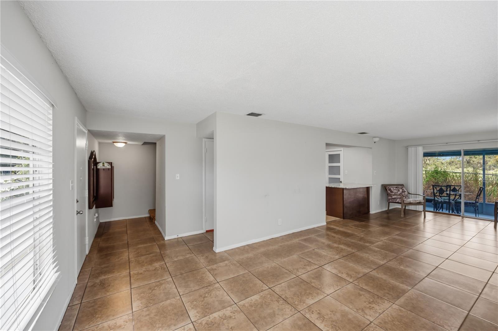 318 BARLOW AVENUE 71