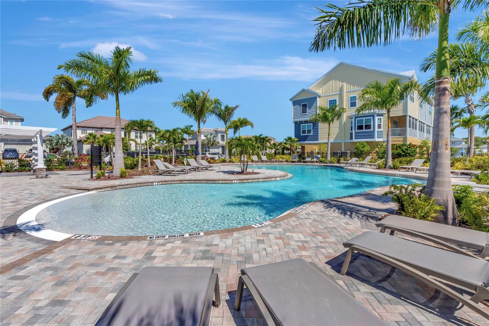COVE/ROCKY POINT - Residential Lease
