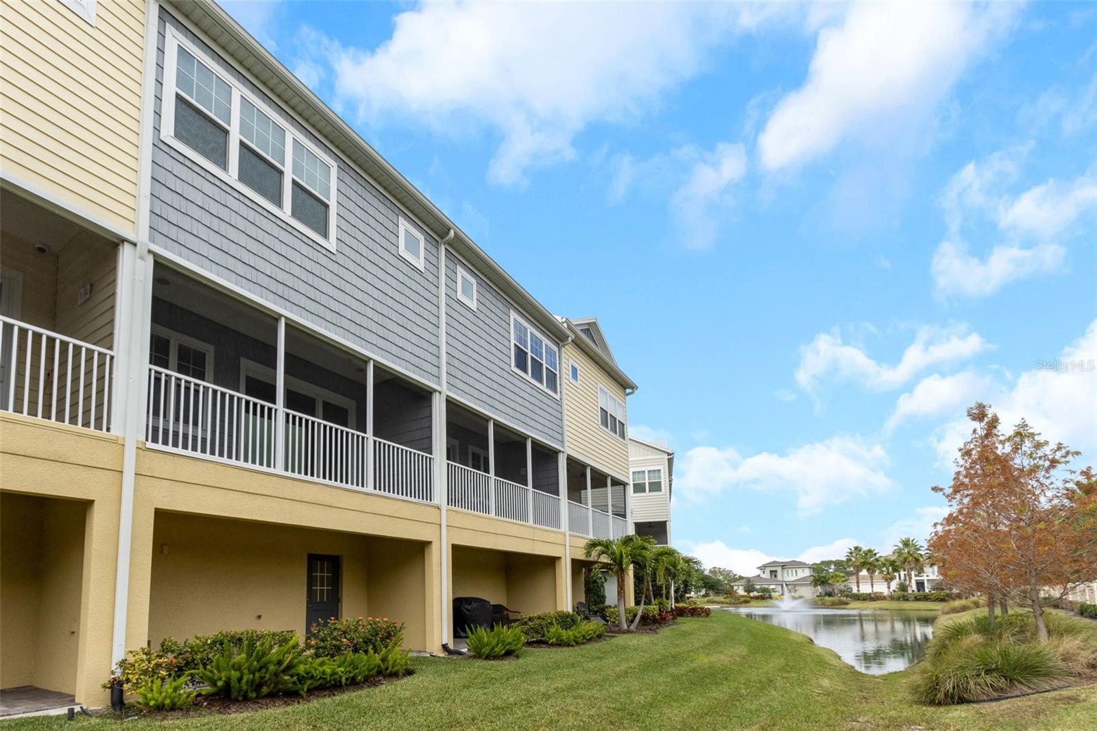 COVE/ROCKY POINT - Residential Lease
