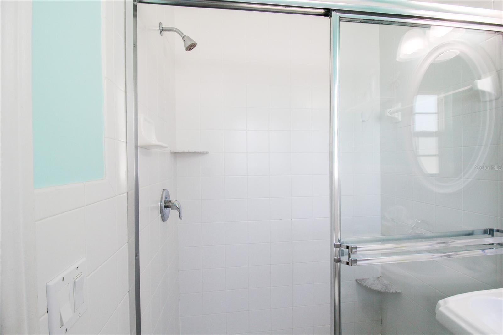 GEORGE M BREEZE JR - Residential Lease