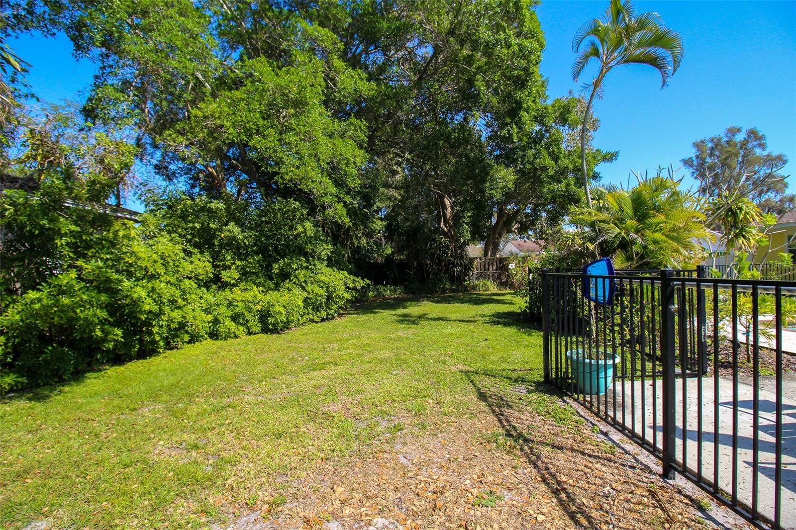 GEORGE M BREEZE JR - Residential Lease