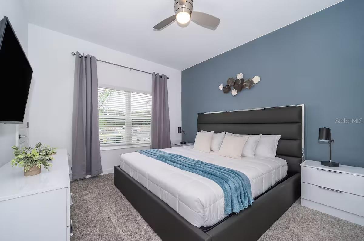 COVE AT STOREY LAKE 4 - Residential