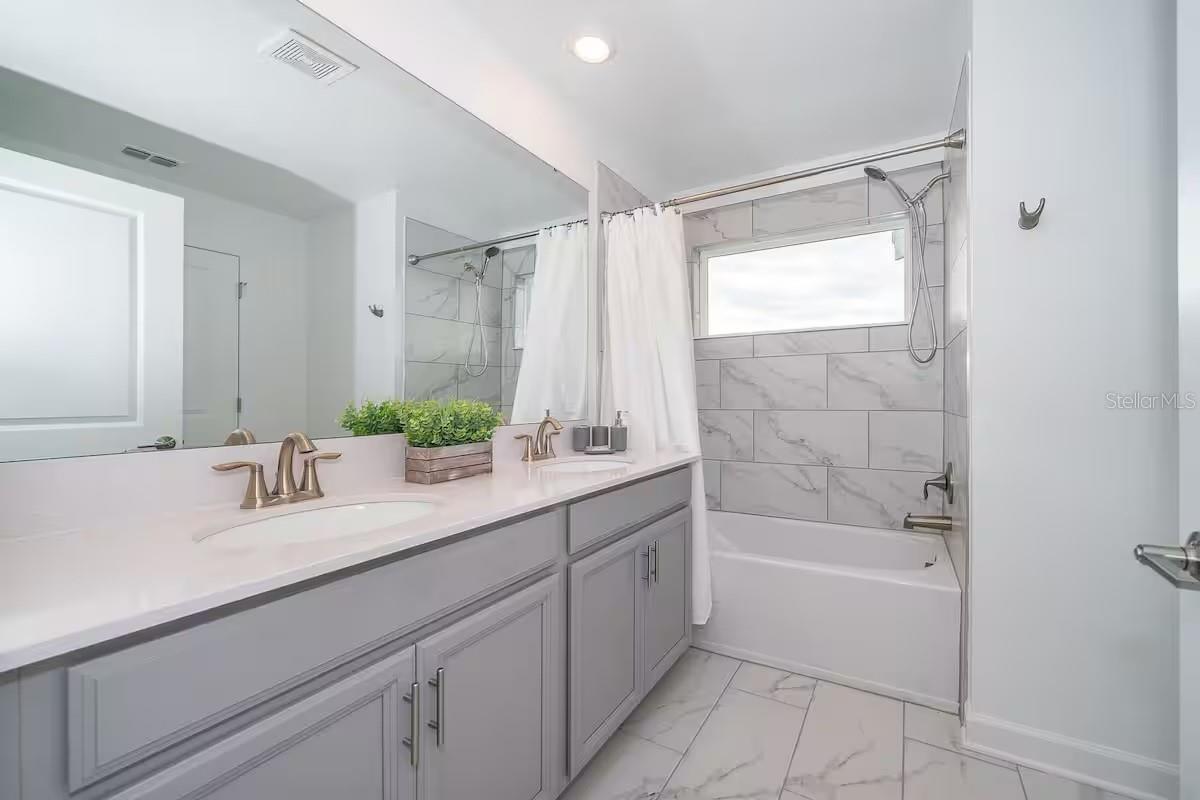 COVE AT STOREY LAKE 4 - Residential