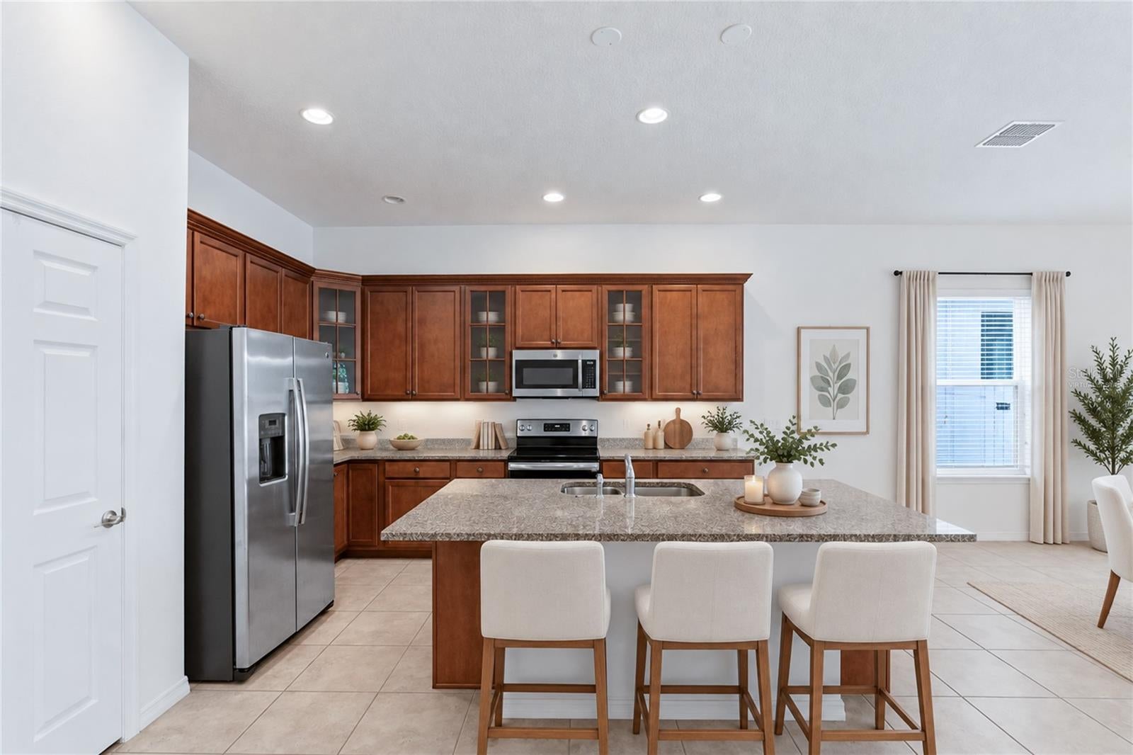 1835 HAWKSBILL LANE